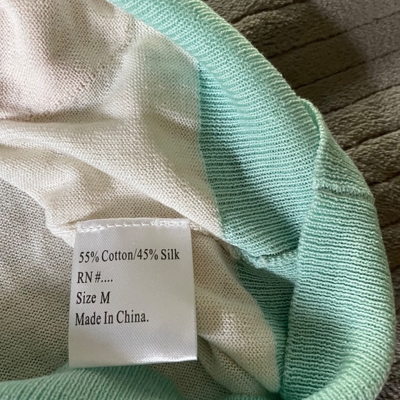 NWT Jennifer T. Knit couture, Striped Cardigan, Size Medium - Picture 4 of 6